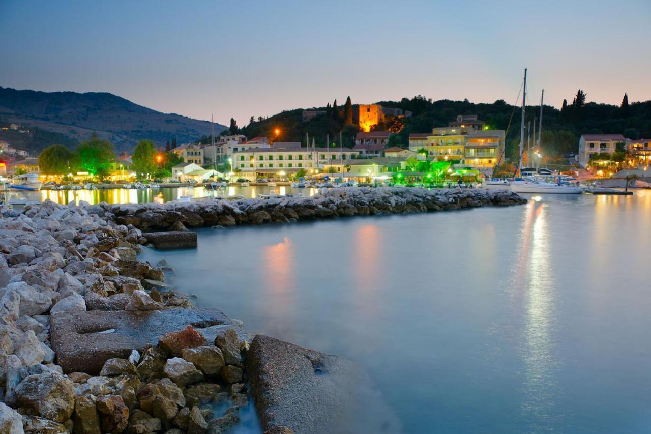 Wave Luxury Apartments Kassiopi Buitenkant foto