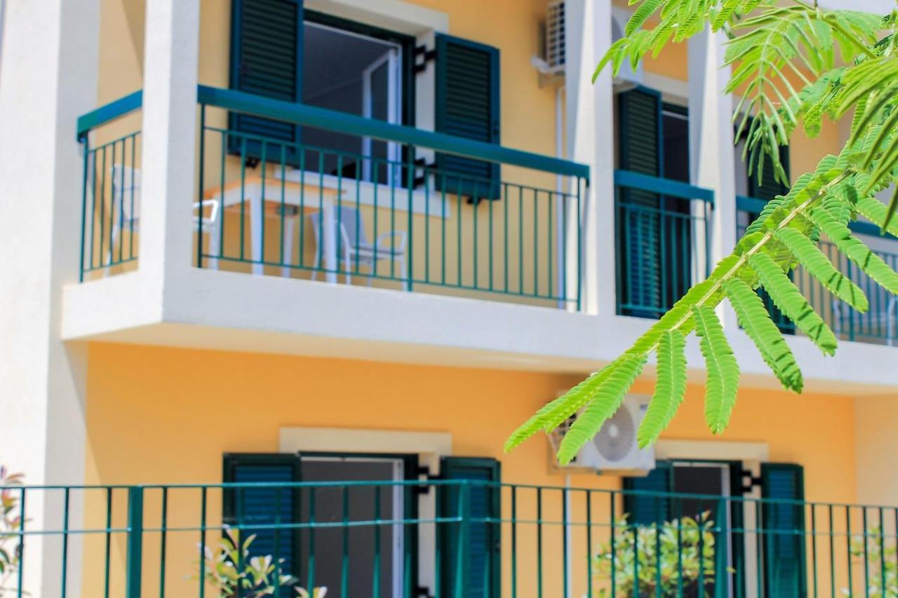 Wave Luxury Apartments Kassiopi Buitenkant foto