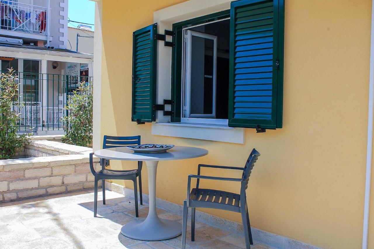 Wave Luxury Apartments Kassiopi Buitenkant foto